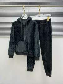 Picture of LV Sweater Suits _SKULVM-3XLomtr0640821